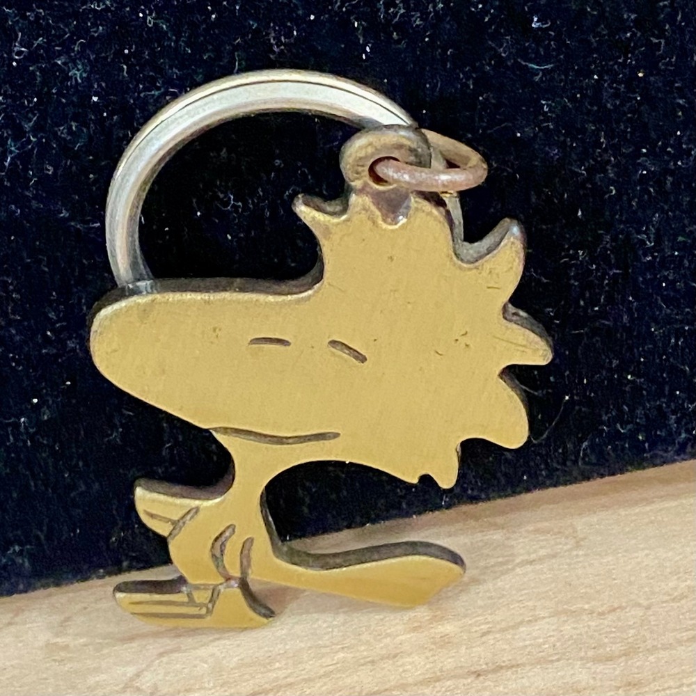 Peanuts VTG 1965 Solid Brass Woodstock Keychain Charm Aviva RARE*